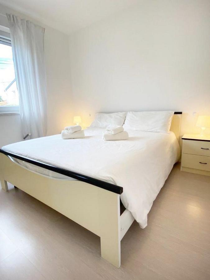 Villa Ortensie Apartments Funtana Ngoại thất bức ảnh