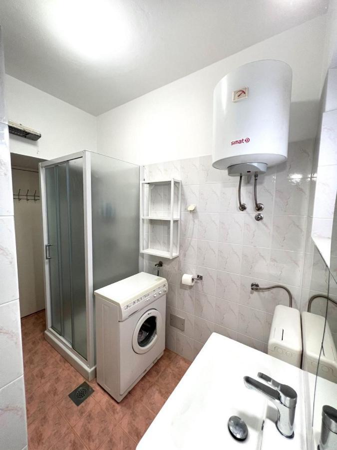 Villa Ortensie Apartments Funtana Ngoại thất bức ảnh