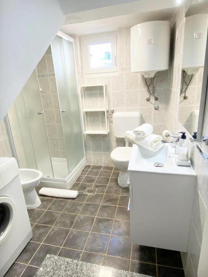 Villa Ortensie Apartments Funtana Ngoại thất bức ảnh